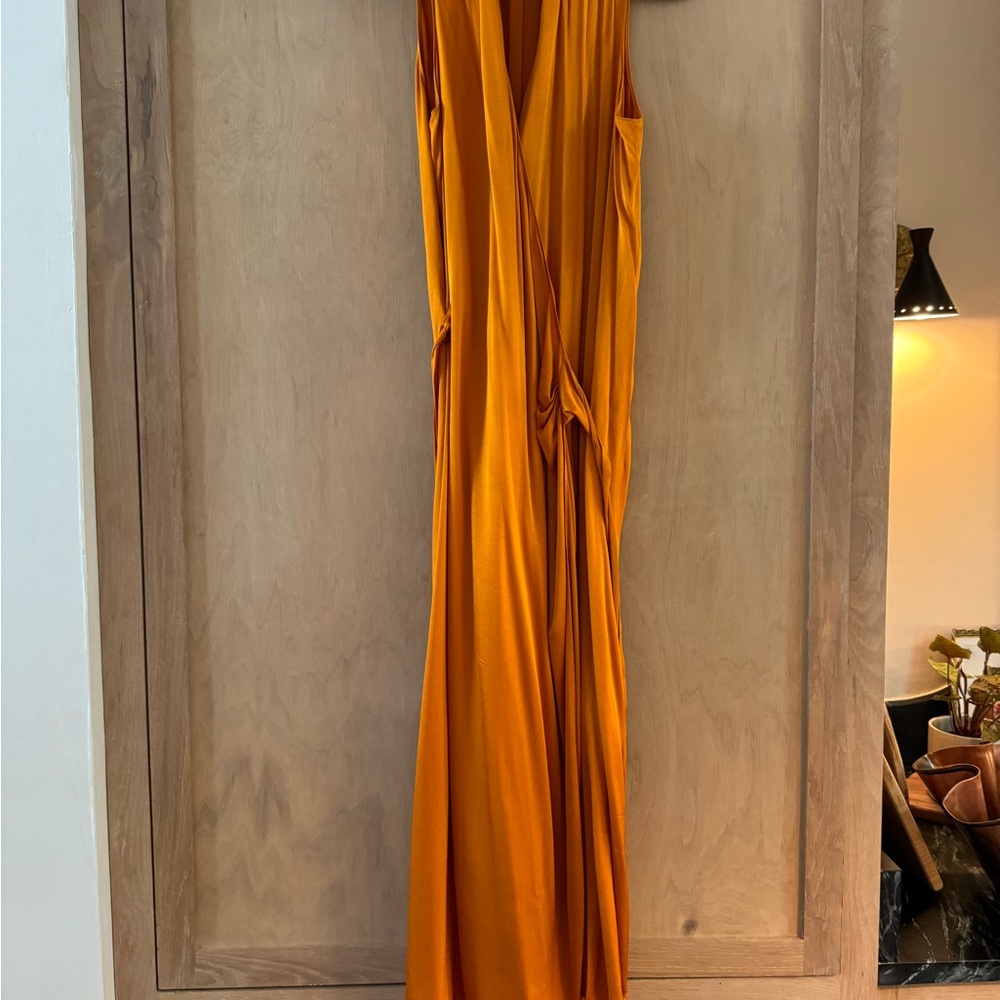 Vince Satin Midi wrap dress - size Medium - Picture 3 of 3